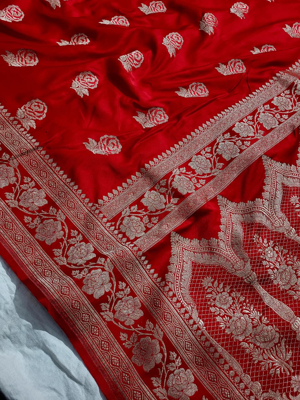 Premium Banarasi Mashru Katan Silk Saree
